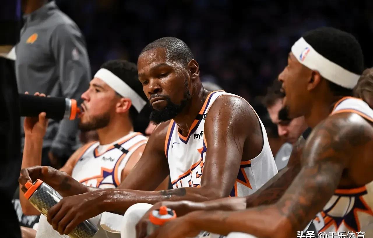 雄鹿击溃马刺羊城,成功客场继续保持不败纪录的简单介绍 雄鹿击溃马刺羊城,成功客场继续保持不败纪录的简单介绍