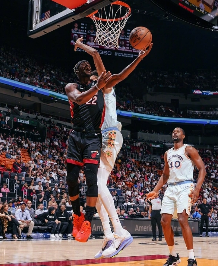 热火后卫创造助攻纪录创下队史最佳战绩的简单介绍 热火后卫创造助攻纪录创下队史最佳战绩的简单介绍