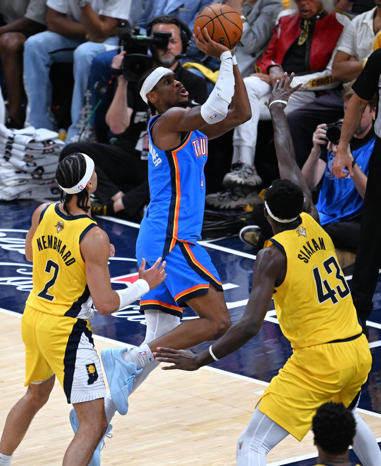 关于爵士全队力挫掘金，取得一场重要胜利！的信息