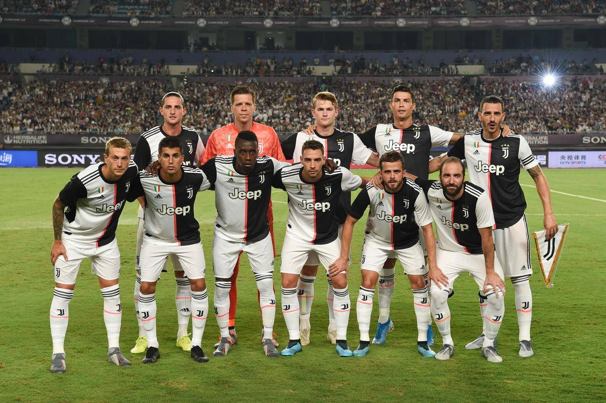 尤文图斯主场告捷，晋级欧冠半决赛