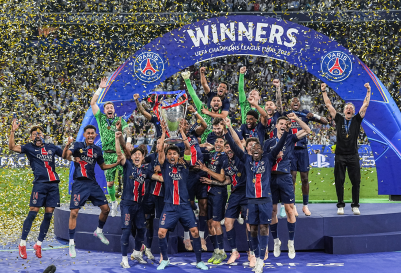 关于巴黎圣日耳曼横扫对手，晋级前景高涨的信息