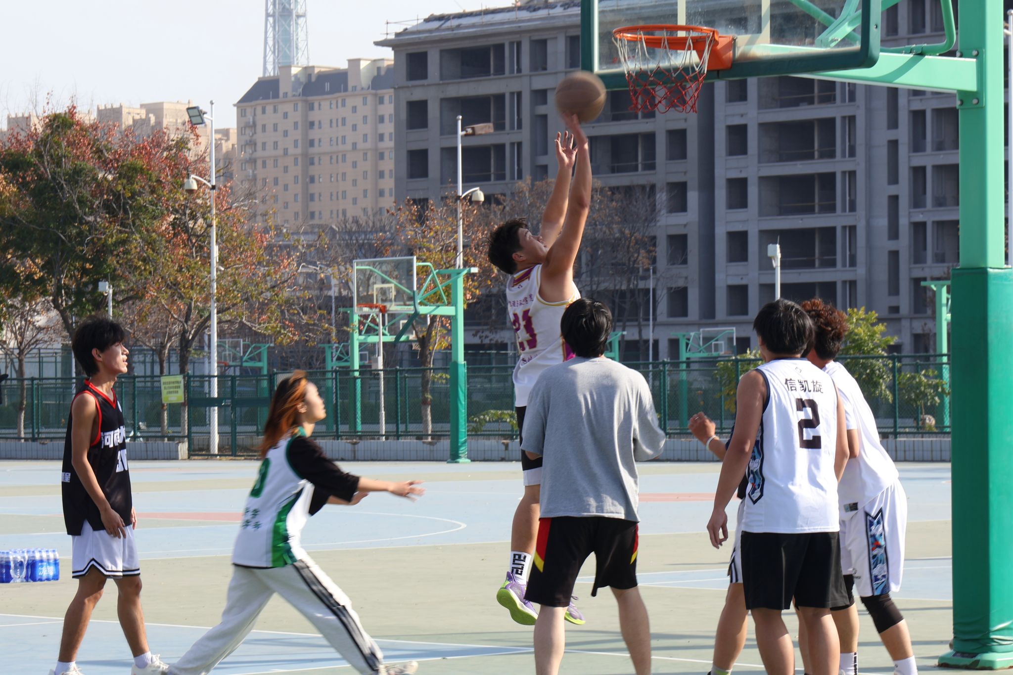 篮球赛场上的黄金时刻即将开启