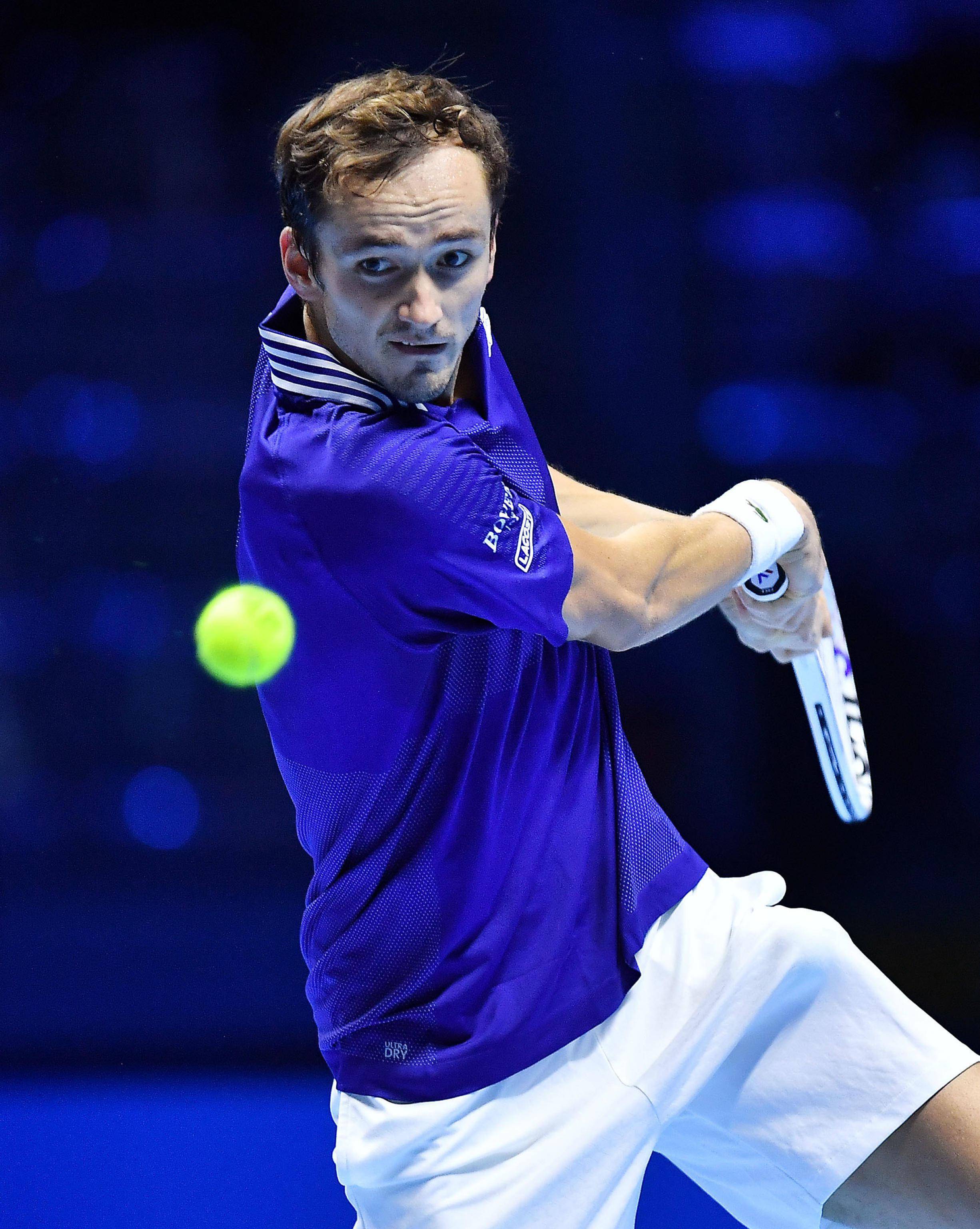 德国网球队力克欧洲网球队，梅德韦杰夫送出助攻的简单介绍