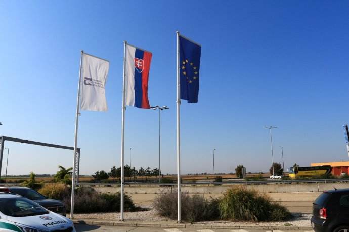 捷克-大胜斯洛伐克，士气高涨迎接挑战的简单介绍